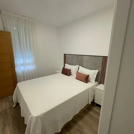 Paseo Malecon Planta 2 * Monforte De Lemos