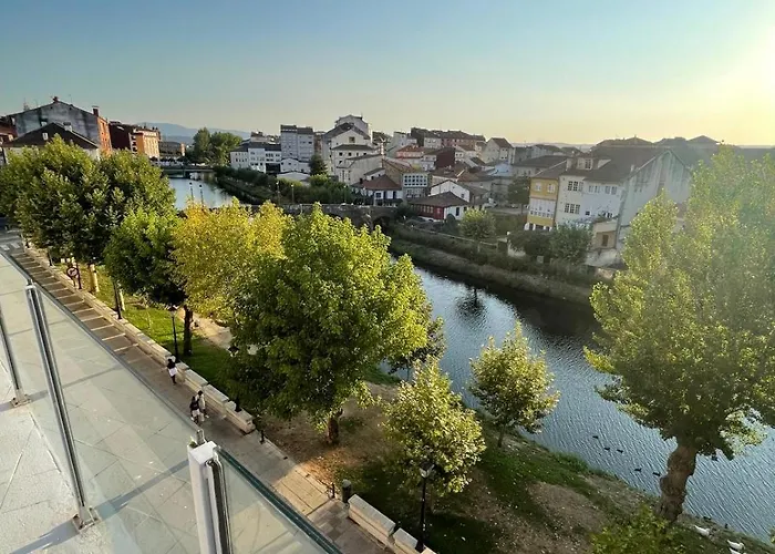 Paseo Malecon Planta 2 * Monforte De Lemos